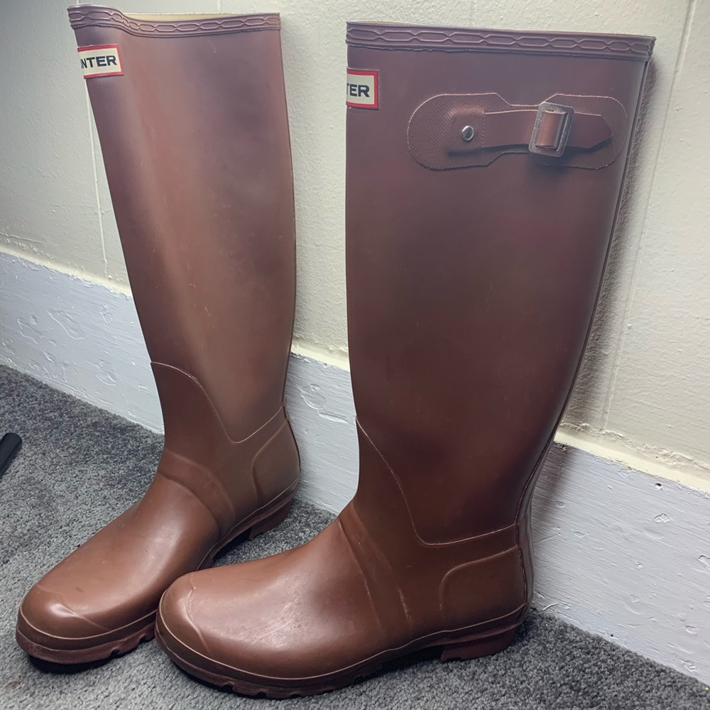 HUNTER rain boots